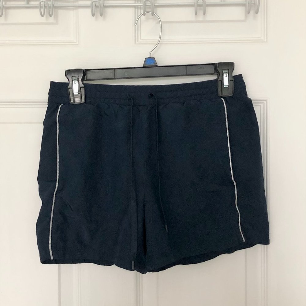 Athletic shorts